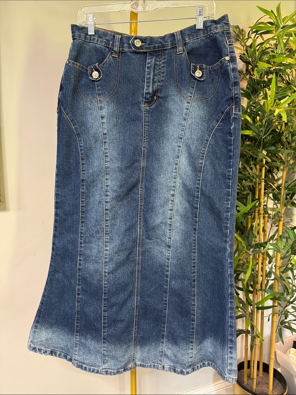 Elite Blue Denim Flare Maxi Skirt - Classic Flared Silhouette EUC 13-14
